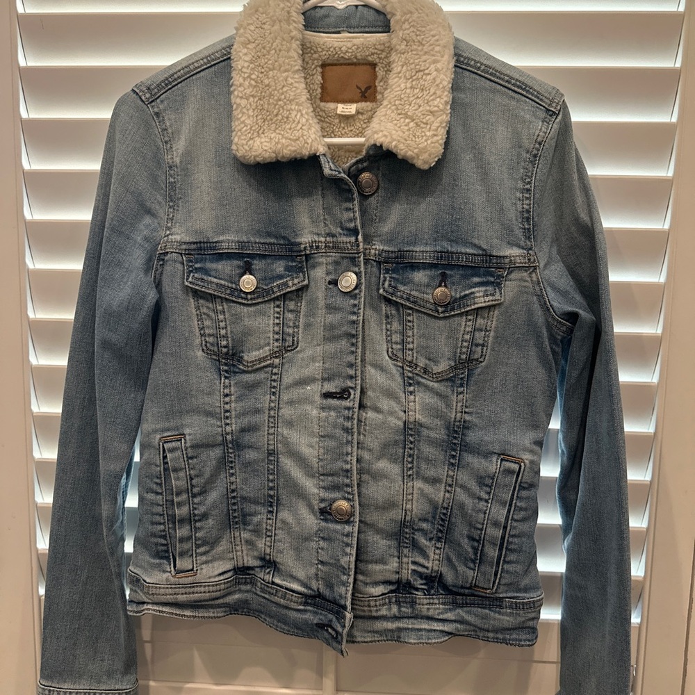 American Eagle Outfitters Light Blue Denim Jacket with Sherpa Collar